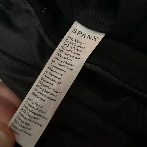 SPANX Faux Leather Leggings size small petite - Picture 6 of 8